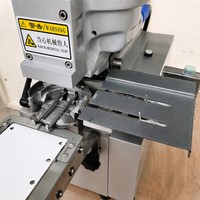 Machine commerciale de fabrication de petits raviolis Gyoza faits à la main pour table de travail - Prix