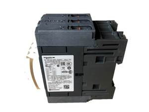Nuevo Contactor Magnético Original Schneider LC1D40ABD 40A 24VDC 3P, IP20, Resistencia al Fuego 850C, 1NO+1NC, Certificado RINA - Product Image 2