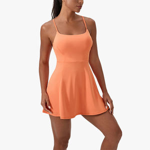 Robe de tennis d'été personnalisable avec logo pour femmes, rembourrée, séchage rapide, robe de sport, jupe courte de course - Product Image 3