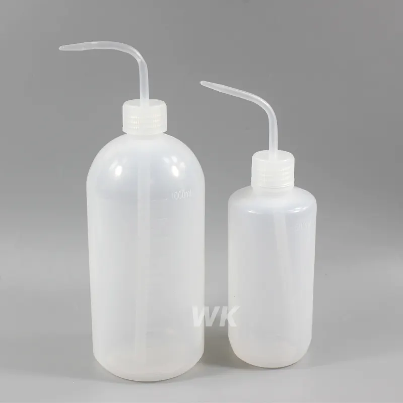 زجاجات غسيل تستخدم في الأبحاث العلمية والمختبرات 500 مل 1000 مل زجاجة غسيل بلاستيكية قابلة للضغط بفوهة منحنية طويلة