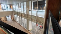 BSEN1634 EI120 54mm Panel de fijación de pared de partición de vidrio transparente resistente al fuego Ventanas fijas para supermercado Escuela Estilo de diseño chino