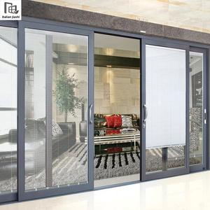 Porte coulissante insonorisée et thermo-isolante <span class=keywords><strong>en</strong></span> alliage <span class=keywords><strong>d</strong></span>'<span class=keywords><strong>aluminium</strong></span> personnalisée, <span class=keywords><strong>une</strong></span> porte <span class=keywords><strong>en</strong></span> alliage <span class=keywords><strong>d</strong></span>'<span class=keywords><strong>aluminium</strong></span> pour sceller le balcon - Product Image 2
