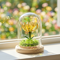 Fleur du mois de naissance personnalisée en verre de Murano sous cloche en verre, fleur en cristal soufflé à la main pour cadeau d'anniversaire