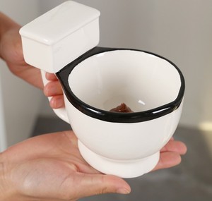 Taza de Cerámica 3D Divertida con Forma de Caca, Taza de Café con Diseño Creativo y Original - Product Image 5