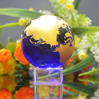 Trophée Globe Terrestre en Verre Cristal Bleu avec Carte Mondiale, Design Unique pour Récompense de Coopération Commerciale