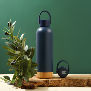 Botella de agua portátil de boca pequeña con fondo de madera de bambú Tapa inteligente Hervidor deportivo Botella de vacío de diseño único - Product Image 1