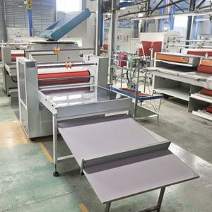 เครื่องถ่ายโอนความร้อนความเร็วสูงระดับมืออาชีพ เครื่องปั๊มเย็นอัตโนมัติสำหรับกระดาษ ฟิล์ม แก้ว ลูกกลิ้งปั๊มร้อน เครื่องพิมพ์ฉลากมือสองสภาพดี ขายดี - Product Image 3