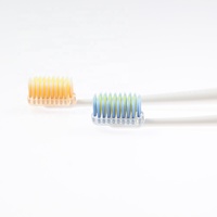 Brosse à dents manuelle pour adultes au design innovant et durable, pour usage quotidien à domicile, vente en gros, brosse à dents à tête mobile pour adultes