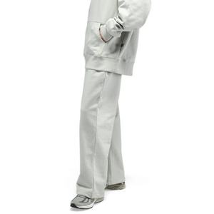 กางเกงออกกำลังกายผู้ชายพร้อมกระเป๋าออกกำลังกายทันสมัย พิมพ์โลโก้ตามสั่ง เอวกลาง สไตล์ลำลอง สำหรับกีฬากลางแจ้ง มีกระเป๋าข้าง บริการ OEM พร้อมให้บริการ - Product Image 4