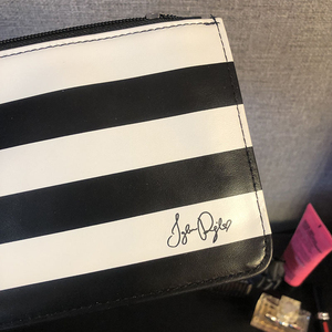 Túi Trang Điểm Mỹ Phẩm Nhựa Pvc Lấp Lánh Màu Đen Và Nhựa Pu Tùy Chỉnh Có Tay Cầm Khóa Kéo - Product Image 4