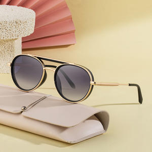 Nouvelles lunettes de soleil ovales de style européen et américain pour hommes, monture en métal, double pont, rétro, punk, protection UV400, monture noire, verres en PC - Product Image 5