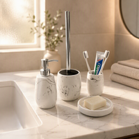 Ensemble d'accessoires de salle de bain en résine écologique de haute qualité, quatre pièces, avec porte-savon, gobelet, porte-shampooing pour la maison et les hôtels