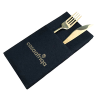 Serviettes de table noires avec logo doré couverts jetables serviettes de poche sensation de lin serviettes en papier Airlaid personnalisation en usine