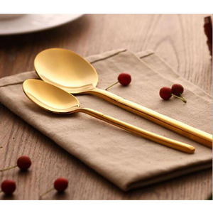 Ensemble de couverts en acier inoxydable personnalisés pour restaurant, coffret cadeau de 4 pièces, couverts de mariage, finition dorée, couteau, fourchette et cuillère - Product Image 6