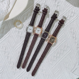Simple and unique retro Harajuku style student boys' and girls' quartz <b>watch</b> for <b>couples</b> - Product Image 6