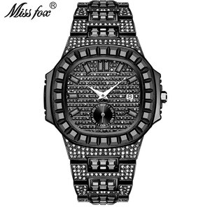 Montre pour homme tendance punk hip hop, entièrement sertie de diamants, or, étanche, calendrier, quartz - Product Image 4