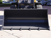 Suku Cadang Wheel Loader Traktor Shantui Model 1455-82-01000 Bucket Standar 5 Ton/20 Ton Excavator Baru Garansi 1 Tahun Warna Hitam