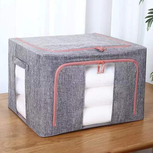 Caja de almacenamiento rectangular apilable de 66L, organizador de contenedores de ropa plegable con ventana transparente y asas de transporte - Product Image 3