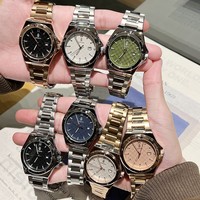 Montre à quartz pour homme, style classique tendance, cadran lumineux, affichage de la date, étanche 30 m, cadran de 42 mm