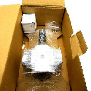 Regulador de Presión Plc Lrs-1-d-<span class=keywords><strong>7</strong></span>-maxi 194668 Lrs1d7maxi con Garantía - Product Image 1