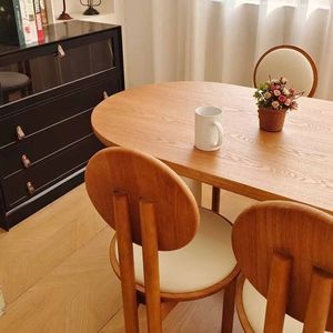 Juego de mesa y sillas de comedor ovaladas de madera maciza estilo retro francés, juego de comedor duradero de 4 piezas para adultos y personas mayores - Product Image 2