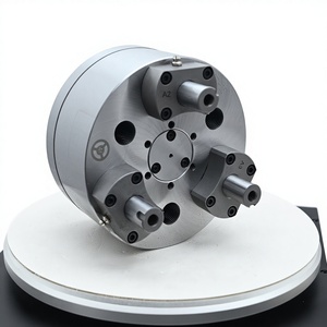 AUTOCHUCK FD-06 รุ่น 3 จับยึดแบบนิ้วมือ ชนิดแมนนวล ความแข็ง HRC40 ความเร็ว 2900 รอบต่อนาที OEM ปรับแต่งได้ สแตนเลสสตีล ความแม่นยำ 0.01 มม. - Product Image 1