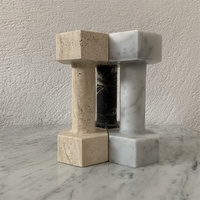 Haltère en marbre travertin beige sculpté à la main pour l'entraînement