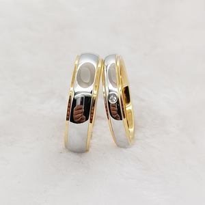 Set di 2 Anelli Coordinati per Promessa, Anniversario, Matrimonio e Fidanzamento, Gioielli Bicolore Placcati Oro 18k per Coppie, Design a Cupola Comfort Fit - Product Image 4