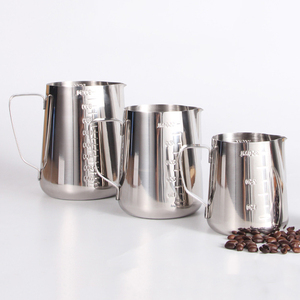Brocca a vapore per latte - Brocca per caffè espresso Schiuma per caffè e caffè Brocca per schiuma da 20 once Latte Art Schiuma Tazza per cappuccino Cioccolata calda 600 ml