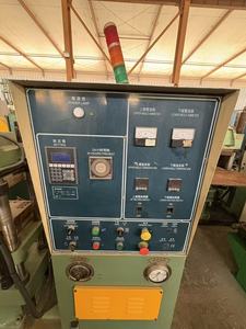 중고 37톤 280*280mm 고효율 가황 프레스 기계 - Product Image 3