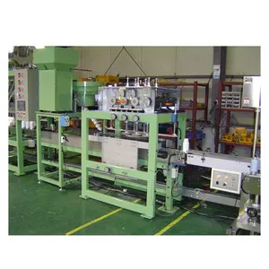 Gravity capping machine, 18L petrochemical liquid capping machine equipment factory.