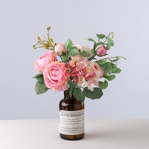 ช่อดอกกุหลาบประดิษฐ์ CallaFloral สีชมพูแชมเปญ สไตล์อินส์ สำหรับตกแต่งงานแต่งงาน งานฝีมือจัดดอกไม้ - Product Image 1