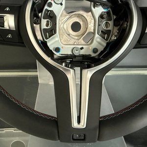 Volant de direction en cuir de performance pour voitures <span class=keywords><strong>BMW</strong></span> F15 F20 F30 F31 F40 E60 E83 E70 E90 E91 540i X1 <span class=keywords><strong>X2</strong></span> X3 X4 X5 X6 - Vente en gros - Product Image 6