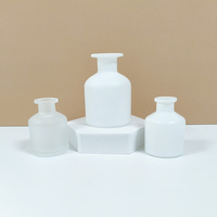 Flacon en verre dépoli mat de luxe personnalisé 150ml/200ml pour parfum, huile essentielle, diffuseur à bâtonnets, ouverture facile, parfum d'ambiance