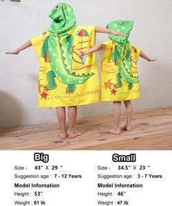 Microfiber कस्टम प्रिंट कार्टून 100% पॉलिएस्टर Hooded पोंचो बच्चों Hooded समुद्र तट स्नान तौलिया - Product Image 3