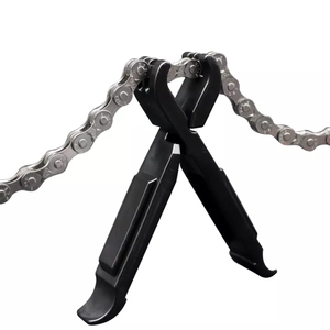 Attrezzo Multifunzione RIDERACE <span class=keywords><strong>per</strong></span> Riparazione Bici: Leva <span class=keywords><strong>per</strong></span> Pneumatici, Pinza <span class=keywords><strong>per</strong></span> Catena, Strumento <span class=keywords><strong>per</strong></span> Rimozione e Riparazione Catena MTB - Product Image 2