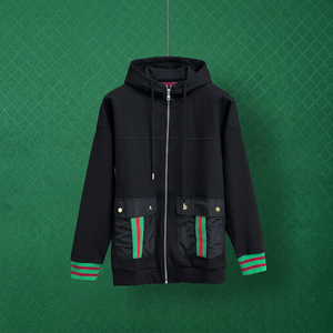 Chaqueta con Capucha Gucci de Lujo, Estilo Urbano, Casual, Otoñal, Hip-Hop, Vintage, Clásica, con Bolsillos a Rayas - Product Image 1