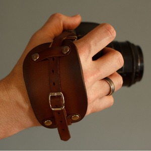 Super septiembre nueva llegada alta calidad ajustable cuero DSLR <span class=keywords><strong>correa</strong></span> de muñeca Universal Cámara foto Accesorios - Product Image 5