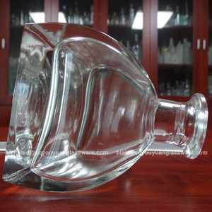 Soda-Lime Glass 9 oz 25cl 250ml nước hoa sậy khuếch tán kim tự tháp hình chai thủy tinh với nút chai hàng đầu - Product Image 4