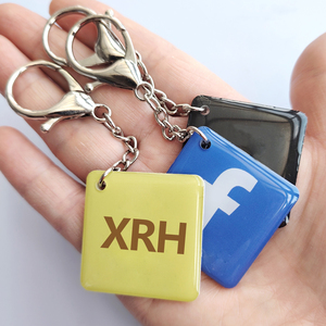 Étiquette RFID personnalisée N213 215 216 avec code QR, porte-clés en époxy, URL, réseaux sociaux, porte-clés, avis Google, carte de visite intelligente NFC - Product Image 5