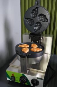 Quay đám mây hình dạng <span class=keywords><strong>Waffle</strong></span> <span class=keywords><strong>maker</strong></span> Máy bong bóng 4 đám mây bánh mì máy tùy chỉnh không dính tấm nhôm bong bóng bánh Sandwich <span class=keywords><strong>Maker</strong></span> - Product Image 4