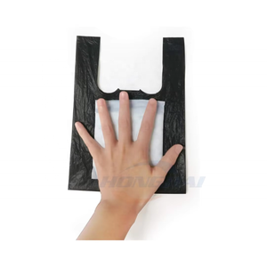 Venta al por mayor de bolsas de camisetas desechables de PE negro liso en relieve sanitario personal para vómitos y excrementos de perro bolsas de basura - Product Image 3