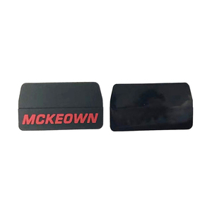 Étiquette de logo latérale personnalisée en caoutchouc PVC souple, patch 3D en silicone pour vêtements de yoga, maillots de bain et autres vêtements - Product Image 5