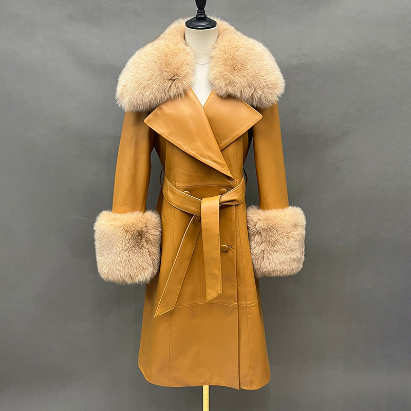 Silver Fox Fur 1