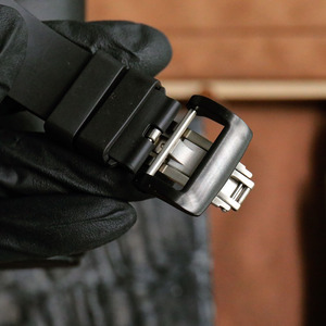 Reloj Mecánico de Alta Calidad para Hombre con Caja de Fibra de Carbono, Correa de Goma, Movimiento 11-03 y Cronometraje 7750 - Product Image 5