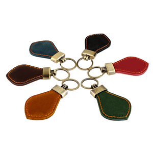 Genuine Leather <b>Car</b> <b>Key</b> <b>Chain</b> Pendant Creative Gift <b>Key</b> Ring Vintage Cowhide Handmade Craft Minimalist - Product Image 1