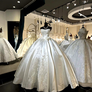 ชุดแต่งงานสไตล์วังหรูหรา ผ้าซาตินเนื้อหนา โรแมนติก กระโปรงบานทรงทูทู รุ่น Lsml072 ขายดี ยี่ห้อ Jancember - Product Image 1