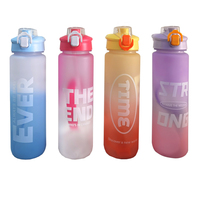 Bouteille d'eau portable 1L en plastique écologique pour étudiants, motif arc-en-ciel, avec corde, pour la gym, effet dégradé givré, avec paille