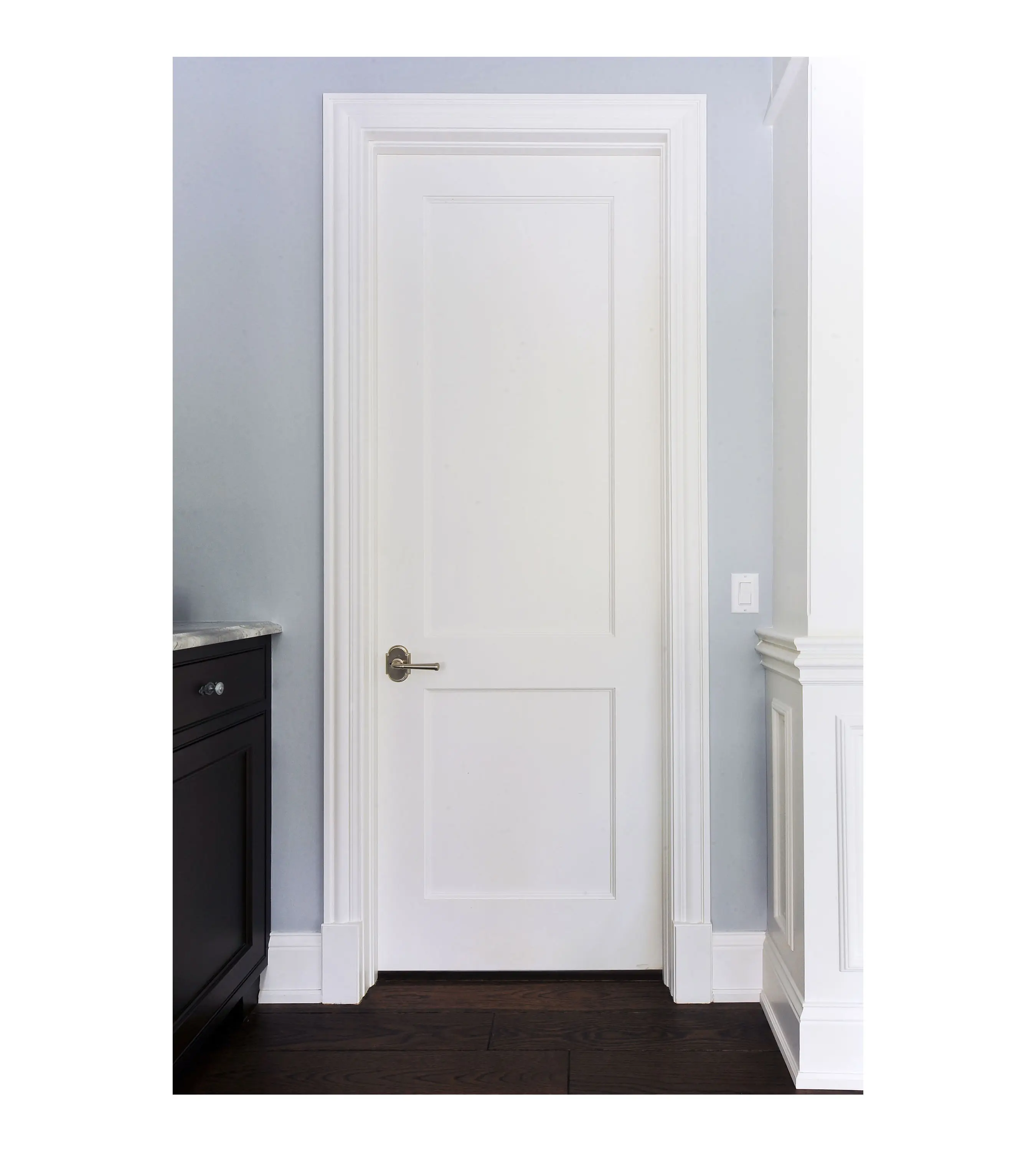 आंतरिक दरवाजे लकड़ी के वेनर आधुनिक डिजाइन लकड़ी और ग्लास उच्च गुणवत्ता वाले इंटीरियर लकड़ी के नक्काशीदार दरवाजे