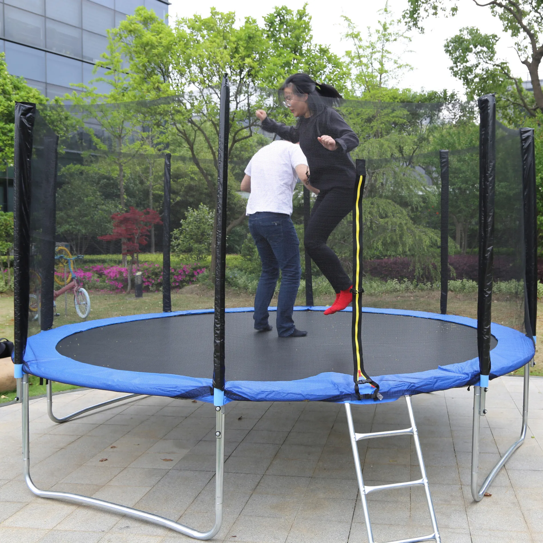 In terra i bambini saltano al coperto parco trampolino per adulti produttori di trampolino per bambini economici tappeti elastici per esterni